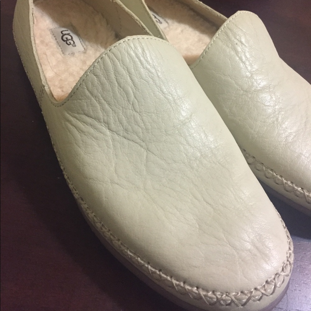 UGG Delfina Flat